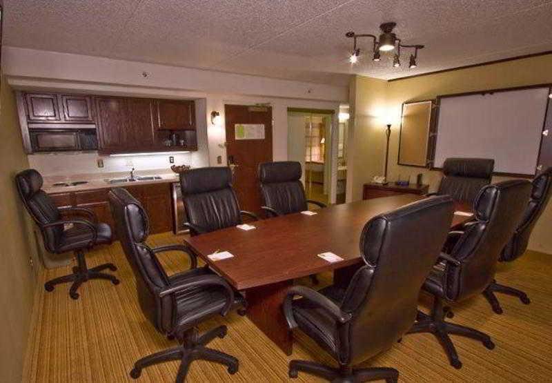 Courtyard By Marriott Lansing Hotel Faciliteter billede